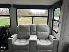 2025 Coachmen Chaparral 336TSIK, $ 45,000
