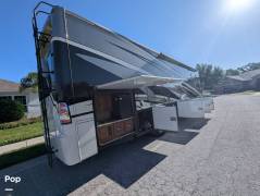 2015 Thor Motor Coach Miramar 34.2, $ 45,000