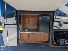 2015 Thor Motor Coach Miramar 34.2, $ 45,000