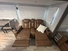 2024 Forest River Vibe 28RL, $ 39,999