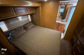 2015 Coachmen Encounter 37LS, $ 47,900