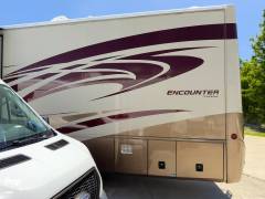 2015 Coachmen Encounter 37LS, $ 47,900