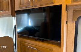 2015 Coachmen Encounter 37LS, $ 47,900