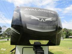 2021 Keystone Avalanche 395BH, $ 38,990