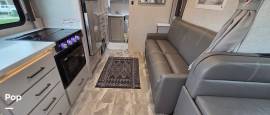 2023 Thor Motor Coach Quantum MB24, $ 83,999