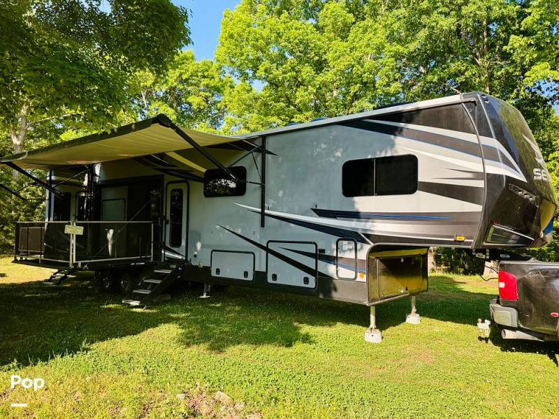 2020 Jayco Seismic 4113, $ 69,900