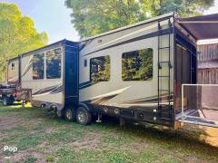 2020 Jayco Seismic 4113, $ 69,900
