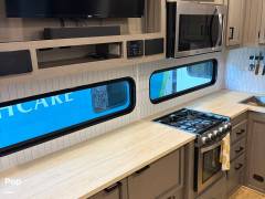 2022 Coachmen Chaparral 355FBX, $ 28,500