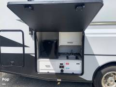 2023 Coachmen Pursuit 29SS, $ 85,000