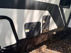 2024 East To West RV Blackthorn 27BH-OK, $ 41,150