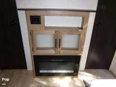 2025 Forest River Cherokee Wolf Den 301BH, $ 42,250