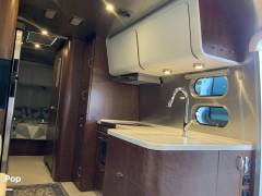 2021 Airstream Globetrotter 27FB Queen, $ 89,500