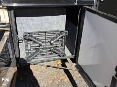 2015 Newmar Canyon Star 3953, $ 88,800