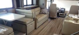 2020 Thor Motor Coach Palazzo 37.4, $ 109,900