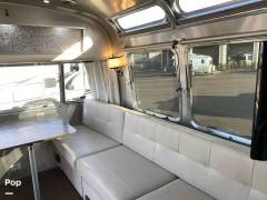 2018 Airstream International Serenity 25FB Queen, $ 69,999