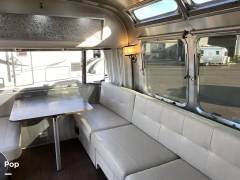 2018 Airstream International Serenity 25FB Queen, $ 69,999