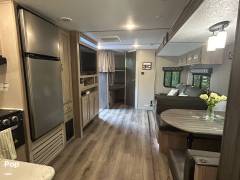 2021 Coachmen Freedom Express 287BHDS, $ 24,500