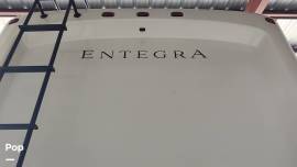 2021 Entegra Coach Vision XL 36A, $ 122,000