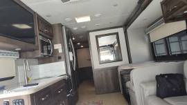 2021 Entegra Coach Vision XL 36A, $ 122,000