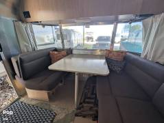 2020 Airstream Flying Cloud 27FB Twin, $ 67,800