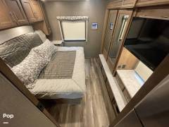 2022 Thor Motor Coach Magnitude SV34, $ 179,750