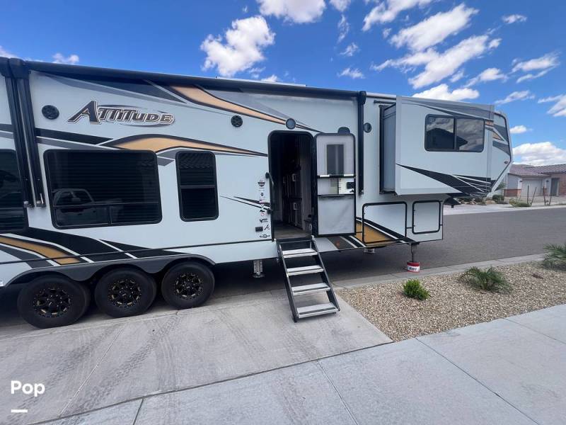 2022 Eclipse Attitude 35GSG, $ 89,900
