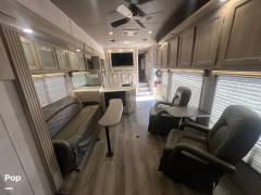 2022 Eclipse Attitude 35GSG, $ 89,900