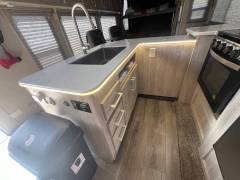 2022 Eclipse Attitude 35GSG, $ 89,900