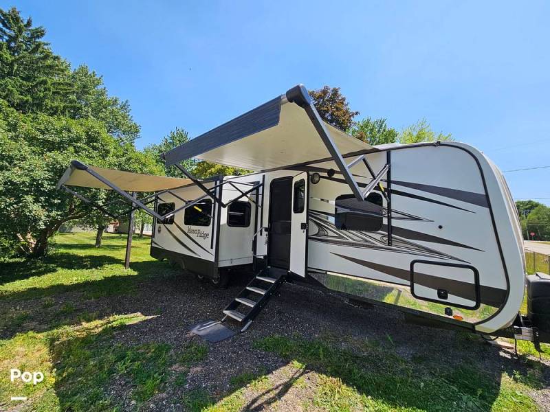 2020 Highland Ridge Mesa Ridge 328BHS, $ 38,900