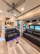 2022 Forest River Sandpiper 420FL, $ 42,950