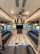 2022 Forest River Sandpiper 420FL, $ 42,950