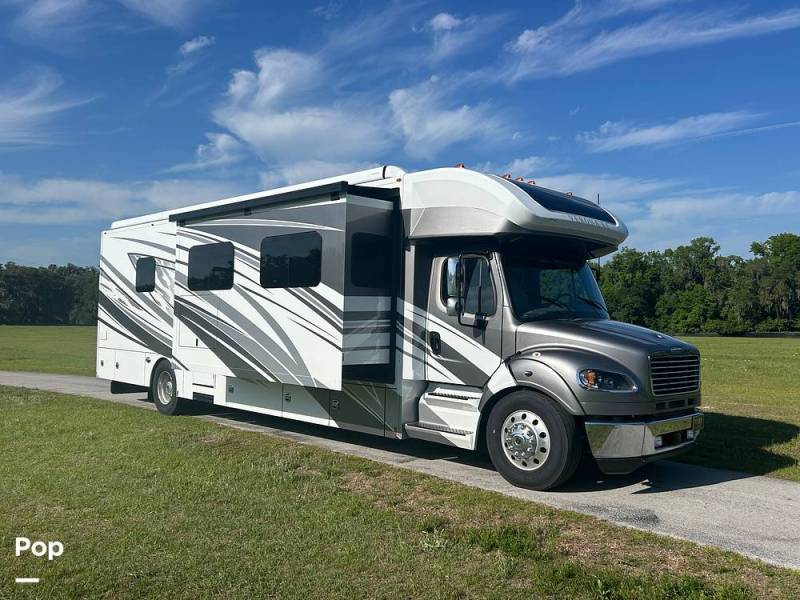 2024 Renegade Verona 40LRB, $ 409,000