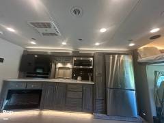 2024 Renegade Verona 40LRB, $ 409,000