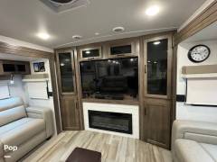2024 Forest River Flagstaff Super Lite 29RLS, $ 54,000