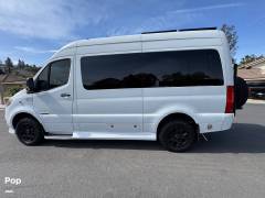 2022 American Coach Patriot FD2 144, $ 120,000