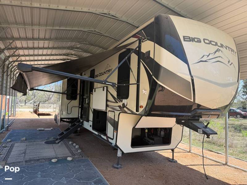 2019 Heartland Big Country 4011ERD, $ 38,900