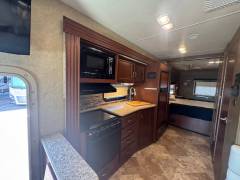2015 Thor Motor Coach A.C.E. 27.1, $ 59,900