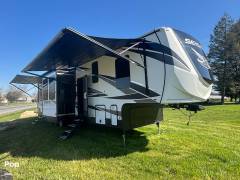 2020 Jayco Seismic 3815, $ 55,999
