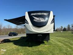 2020 Jayco Seismic 3815, $ 55,999