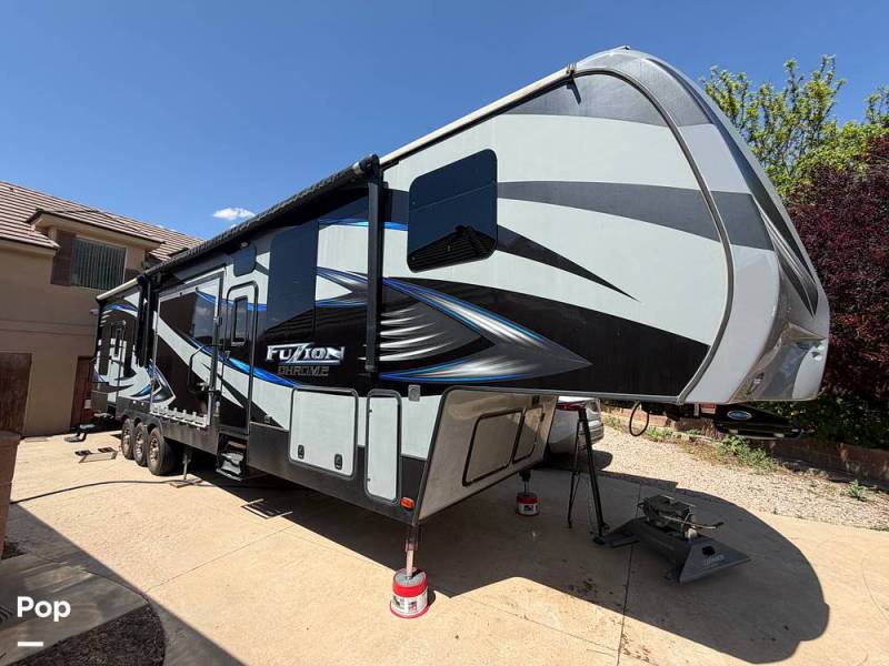 2016 Keystone Fuzion 420, $ 59,995