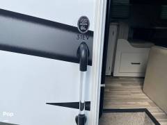 2023 Thor Motor Coach Four Winds 31EV, $ 98,000