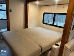 2019 Tiffin Wayfarer 25RW, $ 86,900