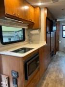 2019 Tiffin Wayfarer 25RW, $ 86,900