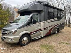 2019 Tiffin Wayfarer 25RW, $ 86,900