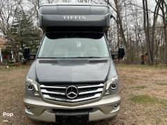 2019 Tiffin Wayfarer 25RW, $ 86,900
