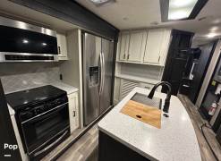 2022 Highland Ridge Open Range 338BHS, $ 39,999