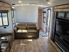 2022 Keystone Outback 332ML, $ 34,999