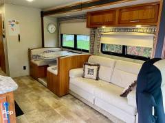 2017 Jayco Alante 31V, $ 52,000