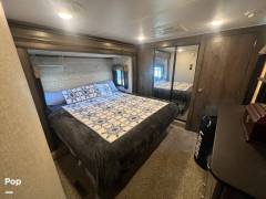 2019 Keystone Montana High Country 320MK, $ 36,500