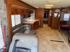 2006 Coachmen Sportscoach Encore 40TS, $ 45,500